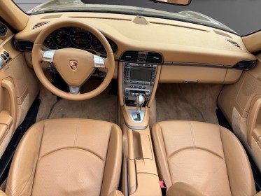 Porsche 911 carrera cabriolet 997 3.6i tiptronic s révision des 55000 faite le 8 décembre état impeccable moteur neuf......