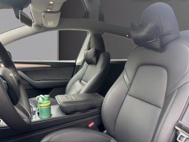Tesla model y 2023 standard rwd, toit pano, caméra de recul, garantie tesla. occasion simplicicar villejuif  simplicicar...