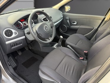 Renault clio iii 1.5 dci 70 dynamique clim / distri neuf occasion simplicicar veauche simplicicar simplicibike france