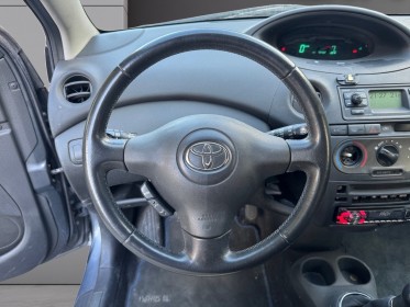 Toyota yaris 65 vvt-i les bleus occasion champigny-sur-marne (94) simplicicar simplicibike france