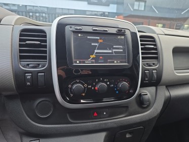 Renault trafic fourgon gn l2h1 1200 kg dci 120 e6 grand confort//garantie 12 mois// occasion simplicicar lille  simplicicar...