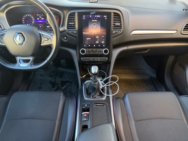 Renault megane iv berline blue dci 115 intens occasion cannes (06) simplicicar simplicibike france