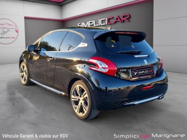 Peugeot 208 gti 1,6 200 ch - distribution ok - entretiens  factures complets - gps - radars av/arr - toit panoramique -......
