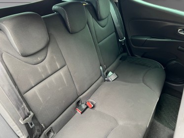 Renault clio iv 1.2 16v 75 limited//garantie 12 mois// occasion simplicicar lille  simplicicar simplicibike france