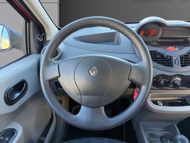 Renault twingo ii 1.2 16v 75cv authentique - 1Ère main - 40000km - garantie 12 mois occasion simplicicar toulon est...