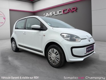 Volkswagen up up 1.0 60cv up club automatique- bip de recul-climatisation-ecran garmin- occasion champigny-sur-marne (94)...