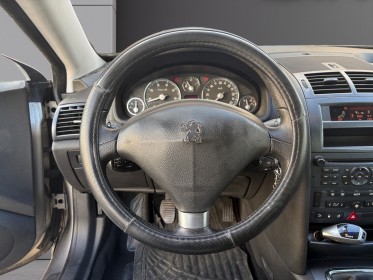 Peugeot 407 coupe 2.2e 16v 163 ch griffe - radars de recul - regulateur limiteur de vitesse - retroviseurs electriques...