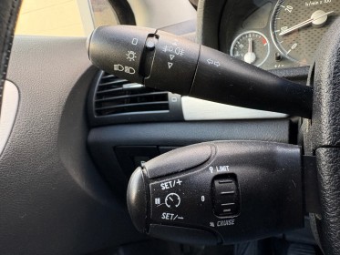 Peugeot 407 coupe 2.2e 16v 163 ch griffe - radars de recul - regulateur limiteur de vitesse - retroviseurs electriques...