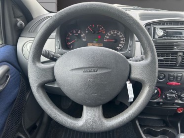 Fiat punto 1.2i 60 sx - embrayage neuf occasion simplicicar lagny  simplicicar simplicibike france