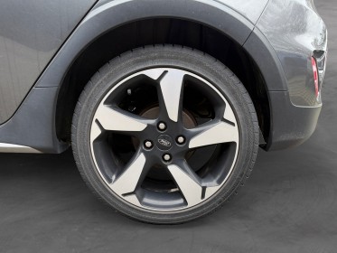 Ford fiesta active 1.0 ecoboost 85 ss bvm6 active garantie 12 mois occasion simplicicar les sables-d'olonne simplicicar...