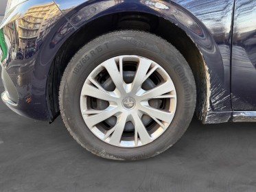 Peugeot 208 82ch bvm5 urban soul courroie changÉ/entretien a jour/ecran occasion paris 17ème (75)(porte maillot)...