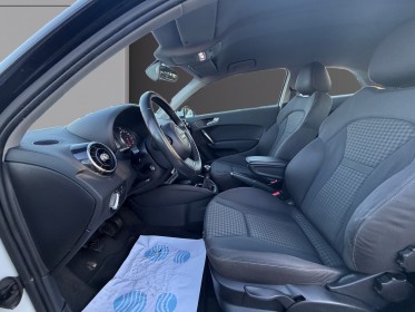 Audi a1 a1 1.6 tdi 90 s line  kit distribution  embrayage neufs occasion avignon (84) simplicicar simplicibike france