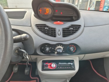 Renault twingo ii 1.2 60 - idéal jeune permis occasion simplicicar arras  simplicicar simplicibike france