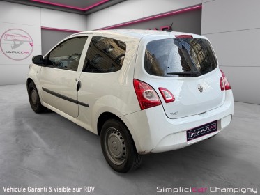 Renault twingo ii 1.5 dci 75 société - garantie 12mois - historique d'entretiens - distribution ok - climatisation -......