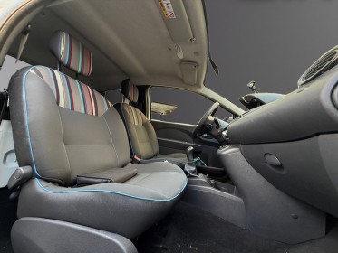 Renault twingo ii 1.5 dci 75 société - garantie 12mois - historique d'entretiens - distribution ok - climatisation -......