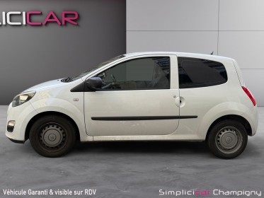 Renault twingo ii 1.5 dci 75 société - garantie 12mois - historique d'entretiens - distribution ok - climatisation -......