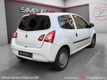 Renault twingo ii 1.5 dci 75 société - garantie 12mois - historique d'entretiens - distribution ok - climatisation -......