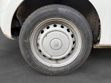 Renault twingo ii 1.5 dci 75 société - garantie 12mois - historique d'entretiens - distribution ok - climatisation -......