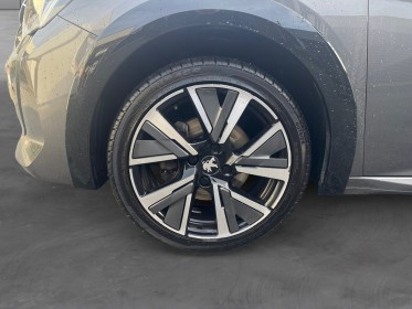Peugeot 208 gt line 100ch / eat8 / virtual cockpit / caméra 180° / carplay  android auto / distrib ok occasion simplicicar...