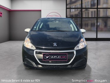 Peugeot 208 68ch bvm5 like garantie 12 mois entretien/distribution a jour occasion simplicicar royan simplicicar simplicibike...
