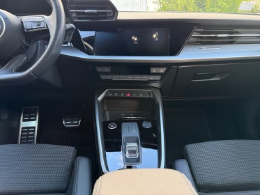 Audi a3 berline 35 tfsi mild hybrid 150 s tronic 7 s line toit ouvrant  carplay matrix led occasion simplicicar le mans...