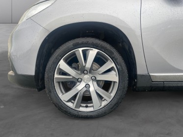 Peugeot 2008 1.6 vti 120 ch féline titane bvm 5 rapports / entretien à jour / garantie 12 mois occasion simplicicar royan...