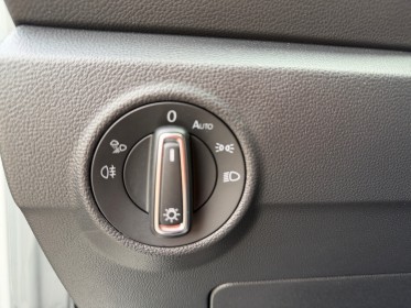 Volkswagen t-roc 1.5 tsi evo 150ch start/stop dsg7 r-line occasion simplicicar pontarlier auto  simplicicar simplicibike france