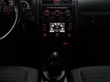 Volkswagen touran 1.2 tsi 105 cup toit ouvrant panoramique climatisation automatique garantie 12 mois occasion simplicicar...