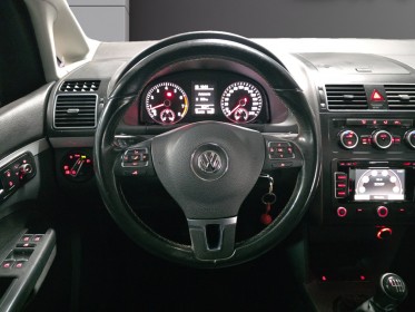 Volkswagen touran 1.2 tsi 105 cup toit ouvrant panoramique climatisation automatique garantie 12 mois occasion simplicicar...