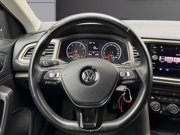 Volkswagen t-roc 1,5 tsi 150cv lounge/carplay/camera/garantie 12 mois occasion simplicicar salon de provence simplicicar...