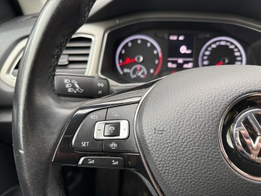 Volkswagen t-roc 1,5 tsi 150cv lounge/carplay/camera/garantie 12 mois occasion simplicicar salon de provence simplicicar...