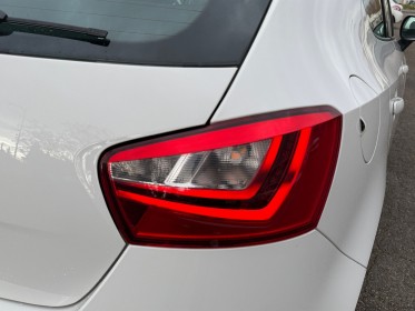 Seat ibiza 1.0 mpi 75 ch - carplay - clim auto - radar ar - garantie 12 mois occasion simplicicar nimes - rb auto simplicicar...