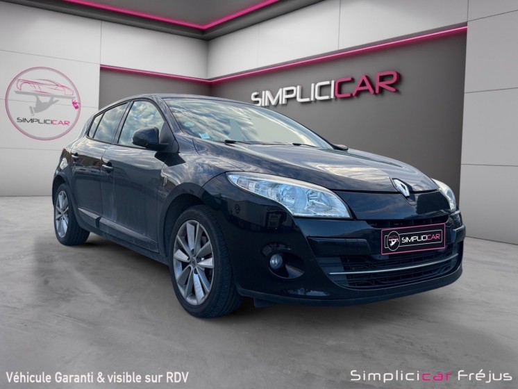 Renault megane iii berline dci 130 fap eco2 xv de france euro 5 garantie 12 mois occasion simplicicar frejus  simplicicar...