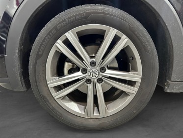 Volkswagen t-cross 1.0 tsi 115 start/stop bvm6 r-line - garantie 12 mois occasion simplicicar lyon ouest simplicicar...