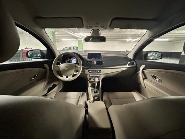 Renault megane iii coupe 2.0 16v 140 privilège cvt occasion simplicicar vaucresson simplicicar simplicibike france