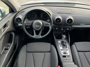 Audi a3 sportback 40 tfsi 190 s tronic 7 s- line carplay sièges et volant chauffant régulateur de vitesse garantie 12 mois...