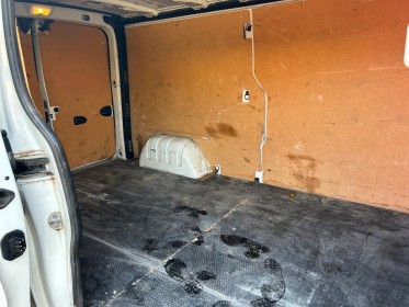 Renault trafic fourgon l2h1 1300 kg 1.6 dci 95 ch grand confort gps climatisation garantie 12 mois occasion simplicicar...