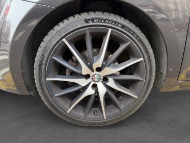 Alfa romeo mito 1.4 tb multiair start  stop 135 exclusive / qv line / tableau de bord carbone / occasion paris 17ème...
