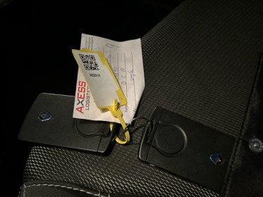 Renault clio iv 0.9 tce 90 energy zen - entretiens renault - sieges chauffants - regulateur limiteur de vitesse occasion...