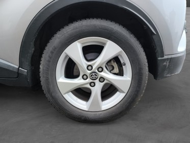 Toyota c-hr hybride 122h dynamic occasion parc voitures beauvais simplicicar simplicibike france