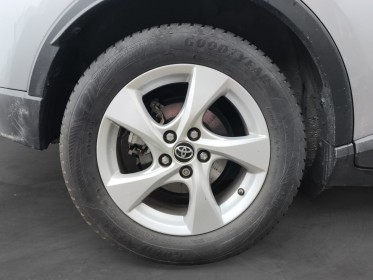 Toyota c-hr hybride 122h dynamic occasion parc voitures beauvais simplicicar simplicibike france