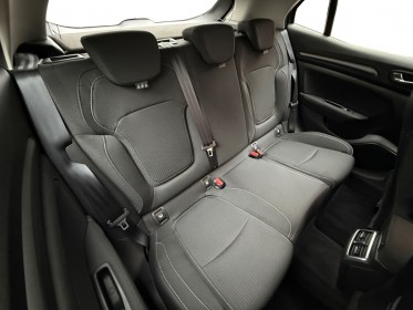 Renault megane iv berline blue dci 115 edc - 21n intens/ radar ar occasion simplicicar orgeval  simplicicar simplicibike france