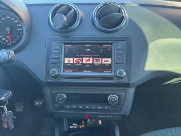 Seat ibiza 1.2 tsi 90 ch connect, radar arrière, clim auto, garantie 12 mois occasion simplicicar lunel simplicicar...