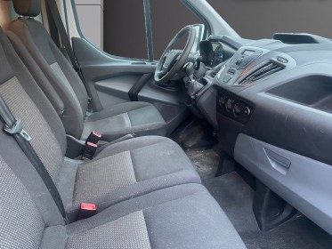 Ford transit custom fourgon 250 l1h1 2.0 tdci 105 - climatisation - caméra de recul - bluetooth - garantie 12 mois occasion...