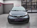 Toyota aygo 1.0 vvt-i les bleus m-mt / bluetooth / radar de recul occasion paris 17ème (75)(porte maillot) simplicicar...