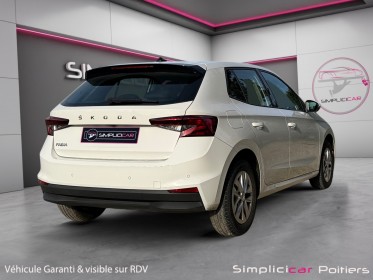 Skoda fabia 1.0 tsi 95 ch bvm5 ambition première main entretien skoda carplay garantie 12 mois occasion simplicicar poitiers...