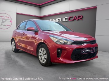 Kia rio 1.2l 84 ch isg active - garantie de 12 mois - climatisation - attelage - occasion simplicicar les sables-d'olonne...