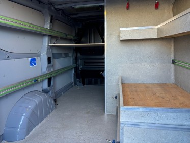 Ford transit custom fourgon 320 l1 2.0 ecoblue 136 ch limited attelage galerie carplay camera de recul garantie occasion...