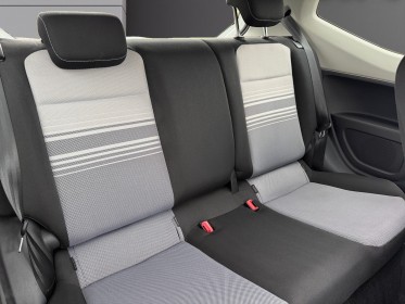 Volkswagen up up 1.0 60 white up! distribution faite occasion champigny-sur-marne (94) simplicicar simplicibike france