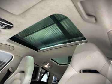 Porsche panamera turbo v8 4.0 550 pdk 54 000 euros d'options pack burmester  pack sportdesign roues arrières directrices......